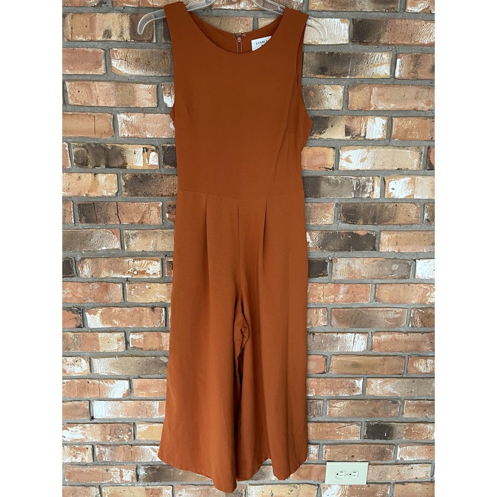 Everly Women’s Burnt Orange Mid Calf Length Jumpsuit Size Small